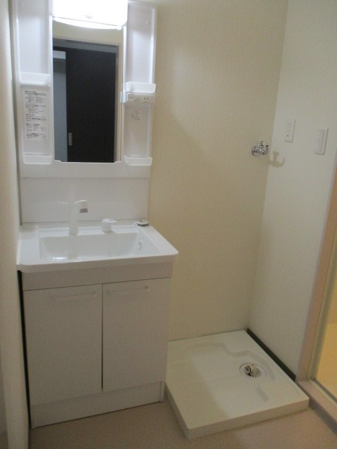 鶯橋マンションの内装写真