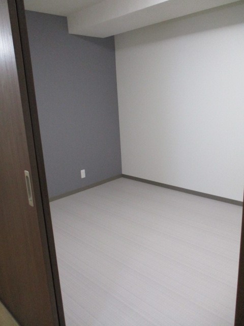鶯橋マンションの内装写真