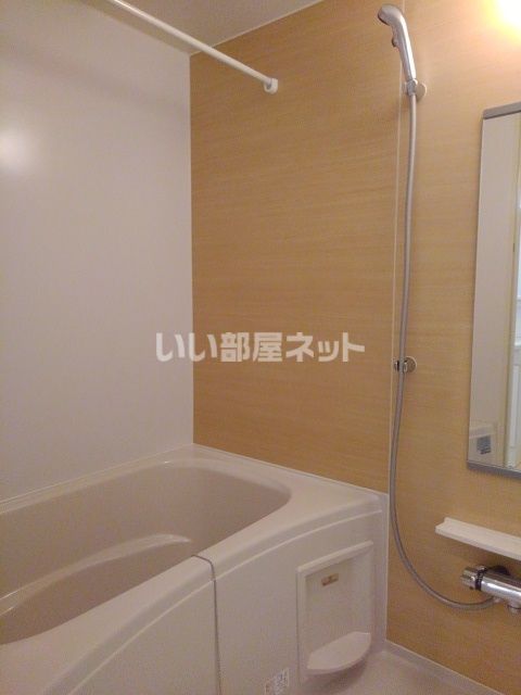 【Ｍ・プラム　IIのバス・シャワールーム】