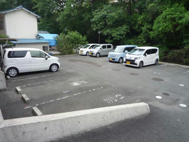 【サンワプラザ福崎IIの駐車場】