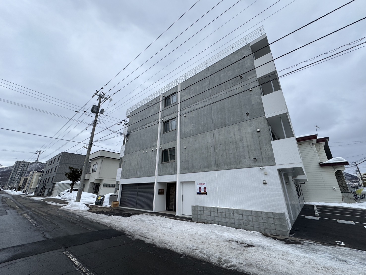 北海道札幌市中央区南十二条西１６（マンション）の賃貸物件の外観