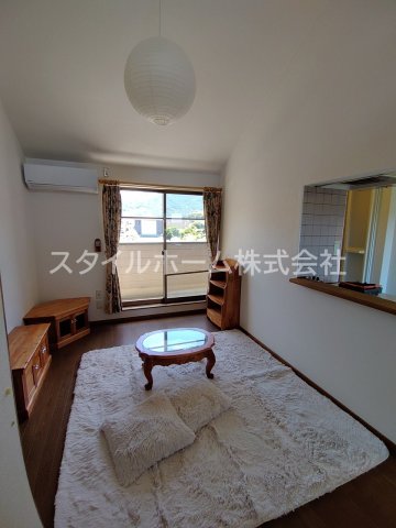 居室・リビング　別部屋写真です。