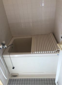 バス・シャワールーム　バス※別部屋参考写真