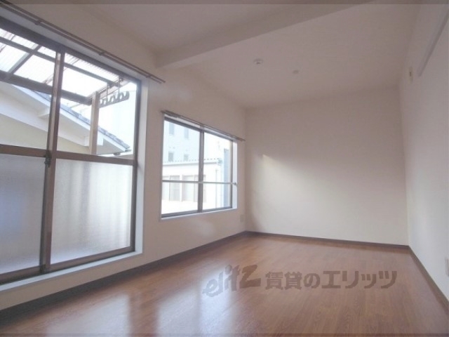 居室・リビング　洋室