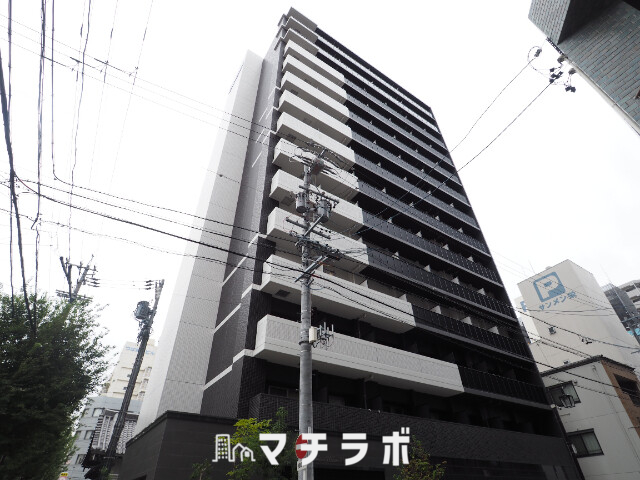 【名古屋市中区栄のマンションの建物外観】