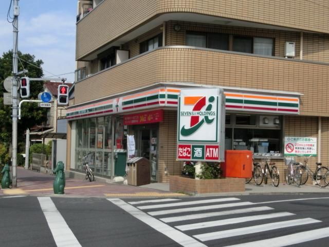 【葛飾区東新小岩のマンションのコンビニ】