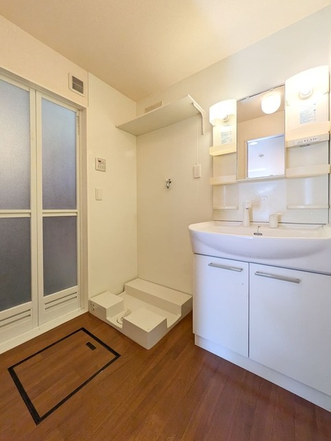 洗面設備　洗面所