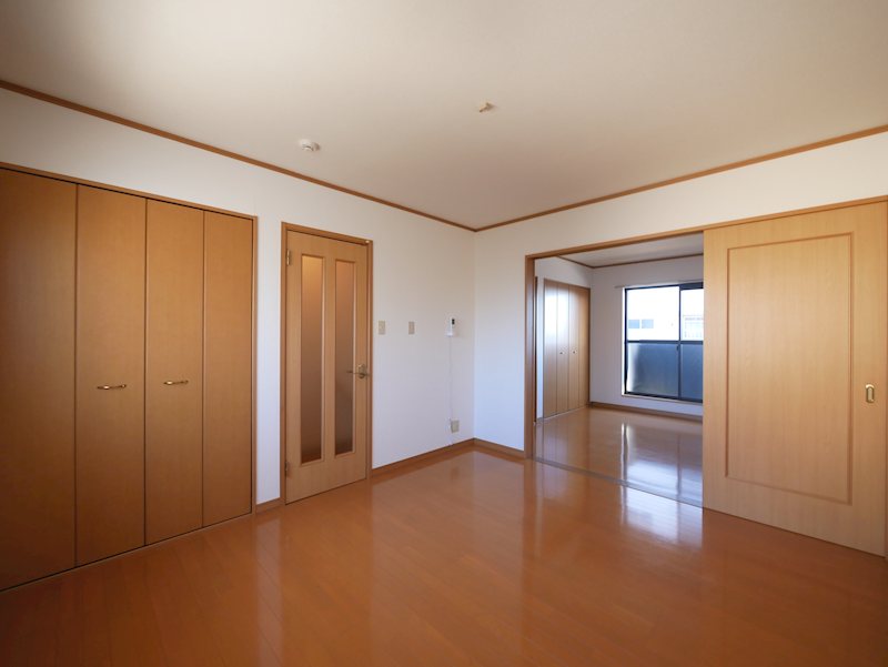 バルコニー　洋室7帖