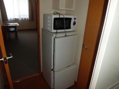 その他　冷蔵庫と電子レンジ。