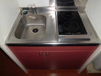 キッチン　２口電気コンロ付ミニキッチン。