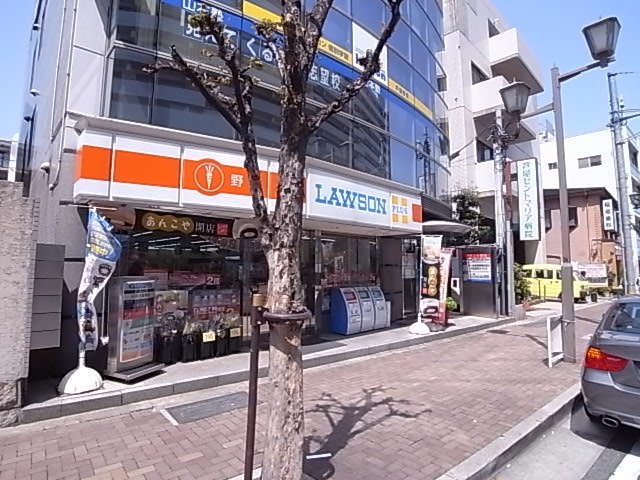 コンビニ　ローソン 芦屋駅前通店（コンビニ）まで50m