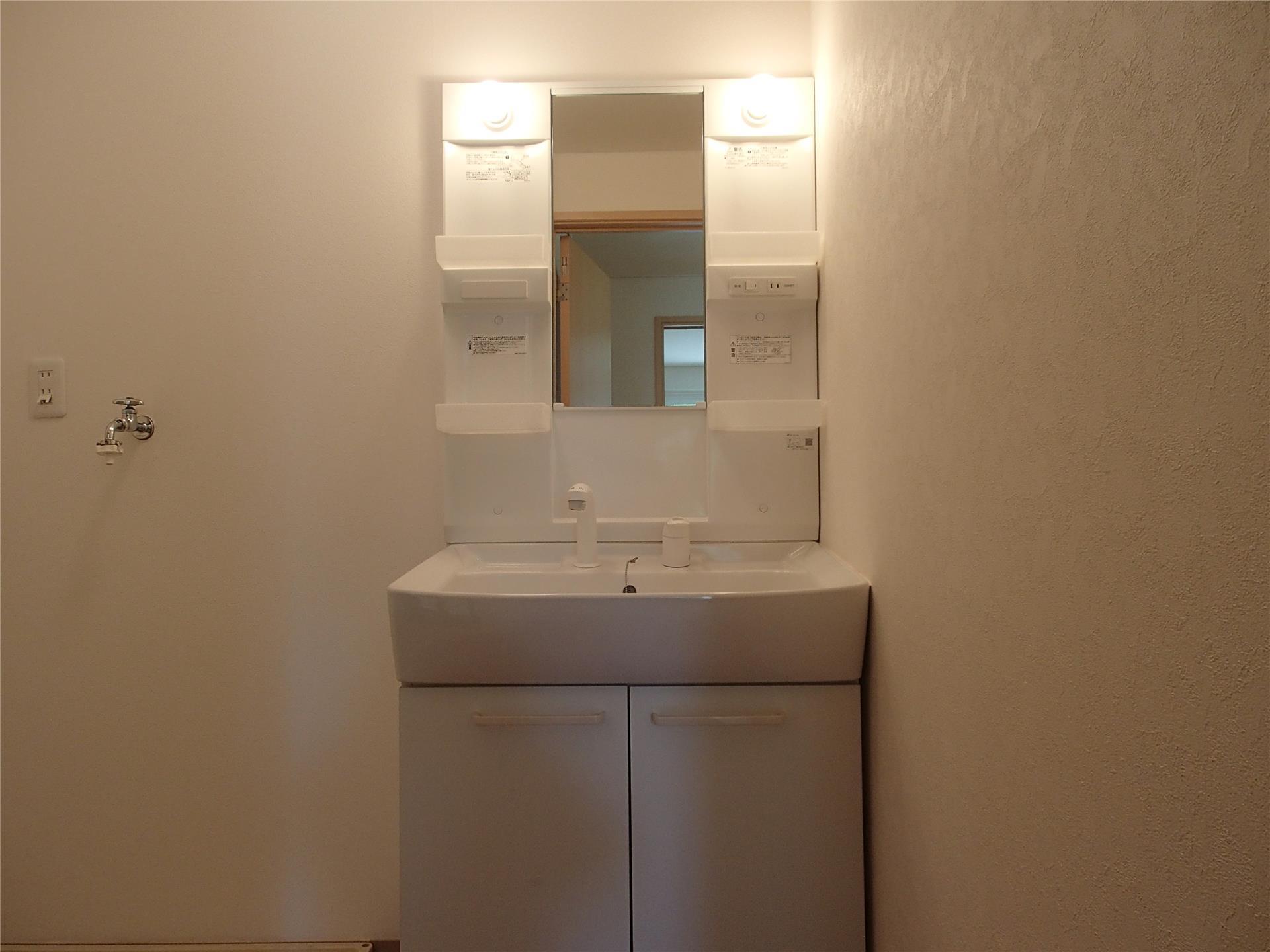 洗面設備　洗面所