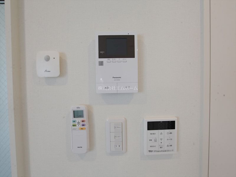 セキュリティ　ＴＶモニター付インターホン　同型写真