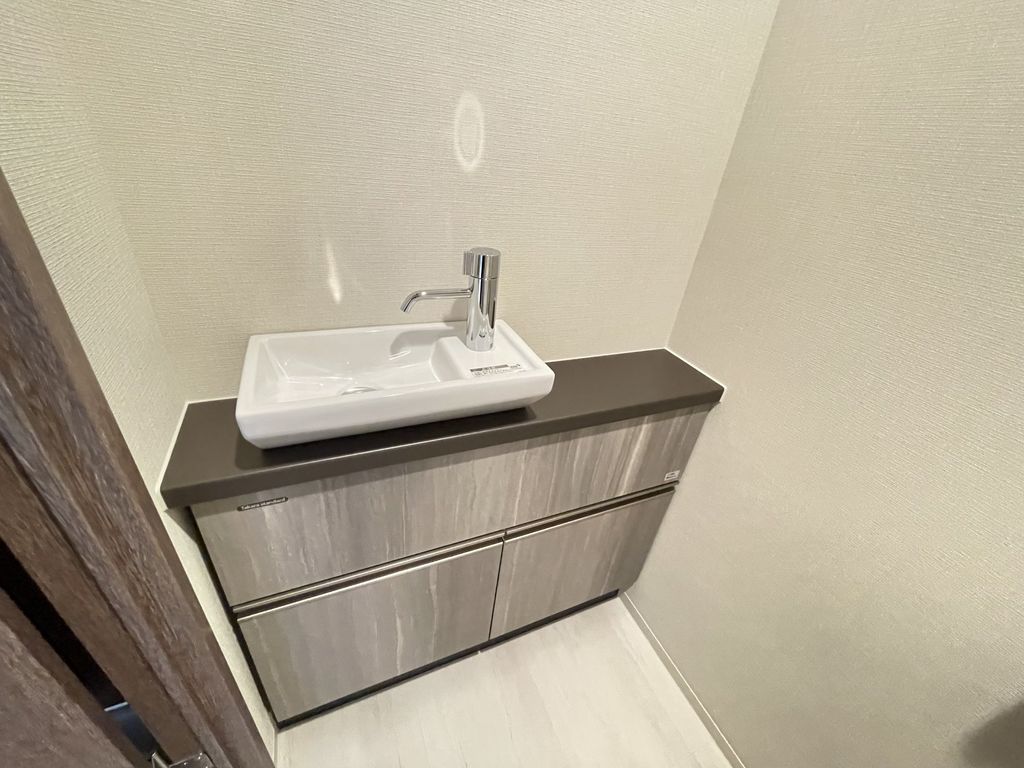 トイレ　トイレ手洗い場