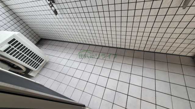 バルコニー　別部屋参考写真となります。