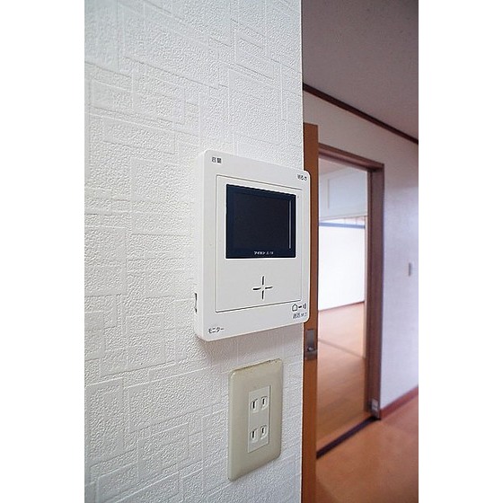 セキュリティ　モニタ付きドアホンでセキュリティも安心