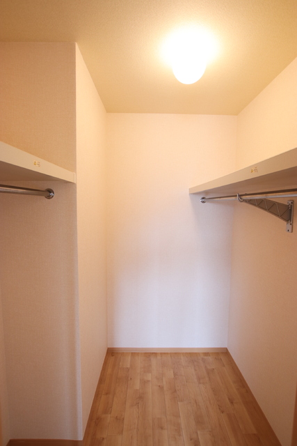 収納　別部屋参考写真です