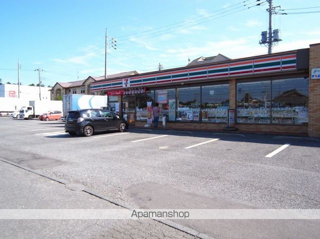 コンビニ　セブンイレブン（コンビニ）まで2369m