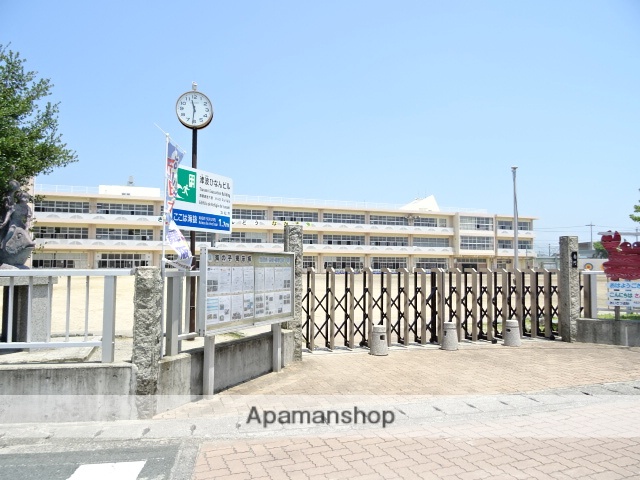 小学校　舞阪小学校（小学校）まで600m