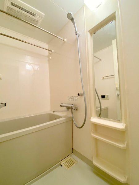 バス・シャワールーム　バス※別部屋参考写真