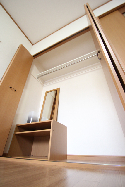 収納　洋室のクローゼットも広めです