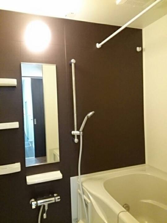 バス・シャワールーム　浴室