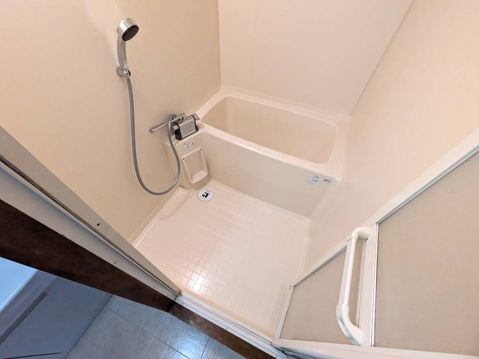 バス・シャワールーム　浴室