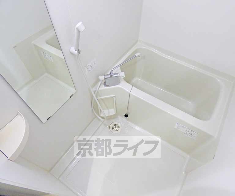 バス・シャワールーム　お風呂です。