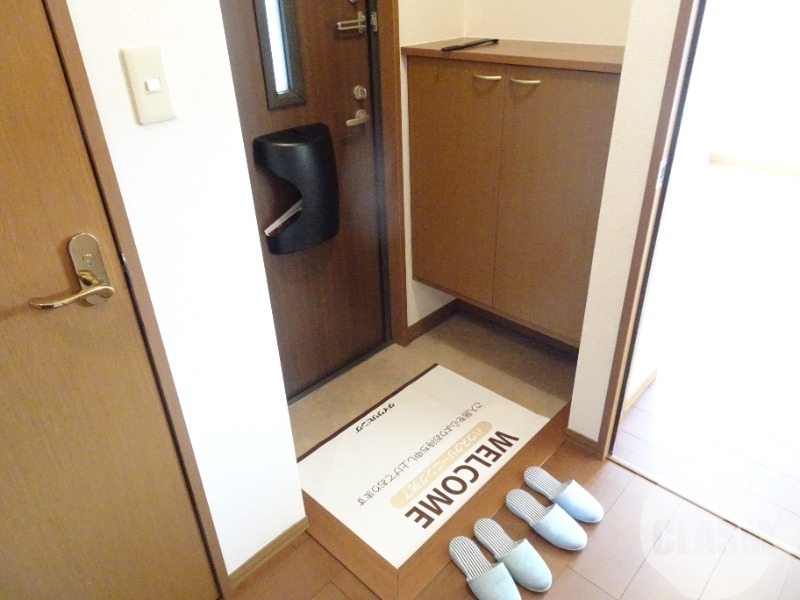 玄関　シューズボックスあり♪