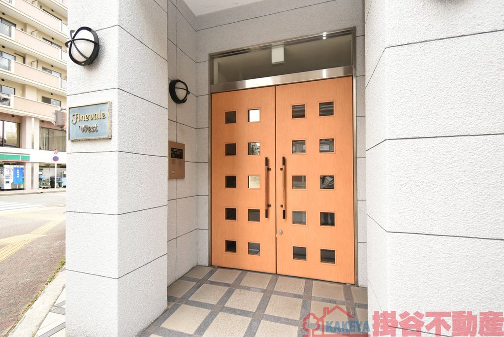 エントランス　エントランス