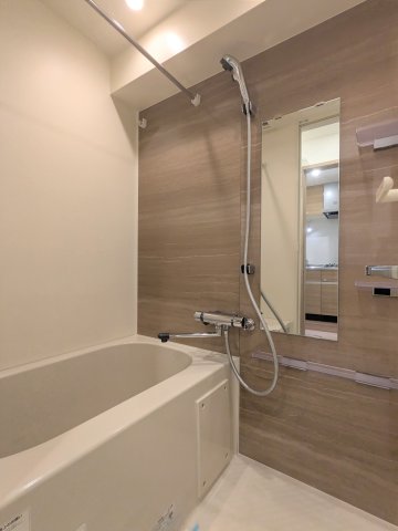 バス・シャワールーム　お風呂です