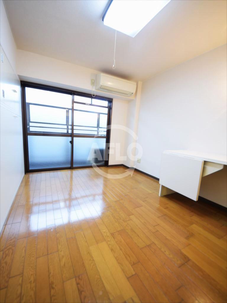 居室・リビング　大国町池田マンション 　洋室