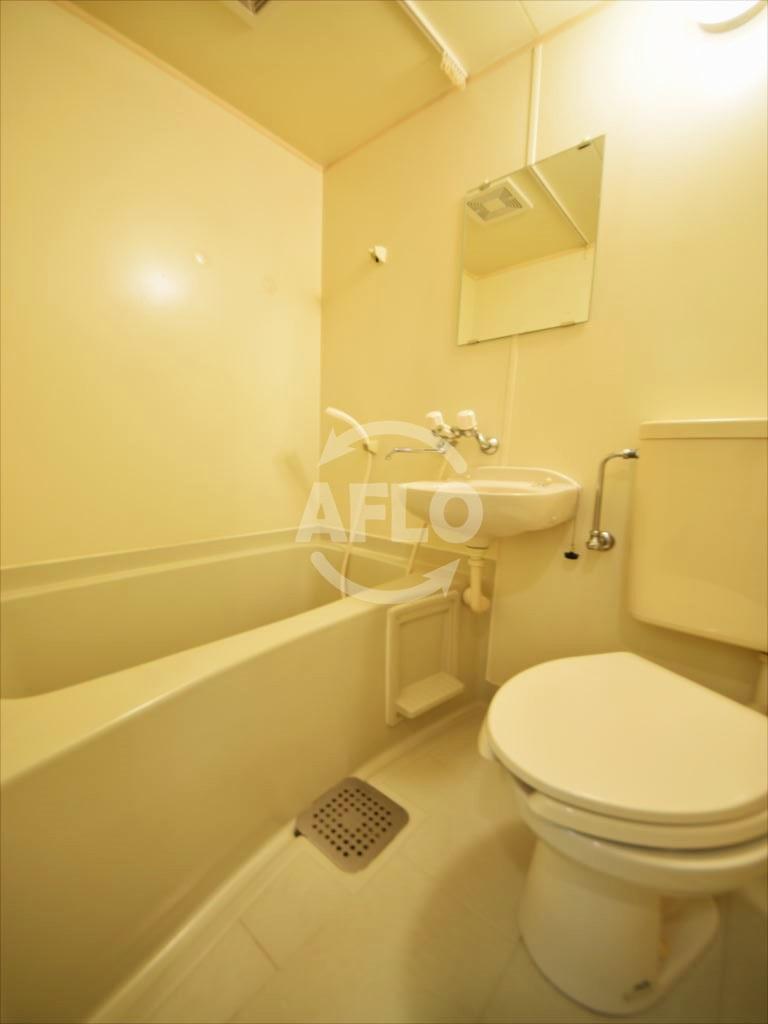 トイレ　大国町池田マンション 　ユニットバス