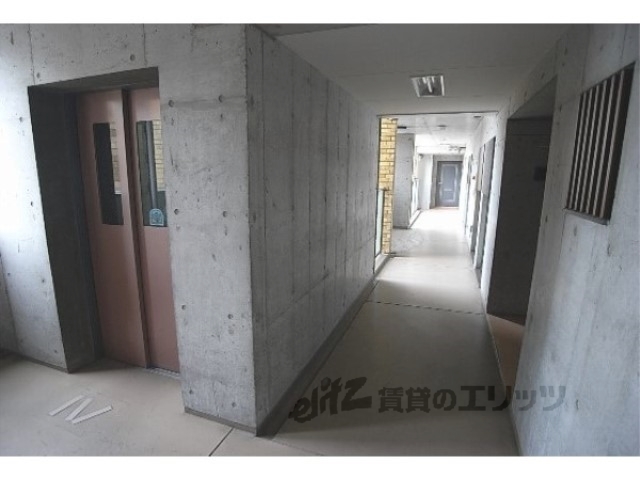 ロビー　ロビー