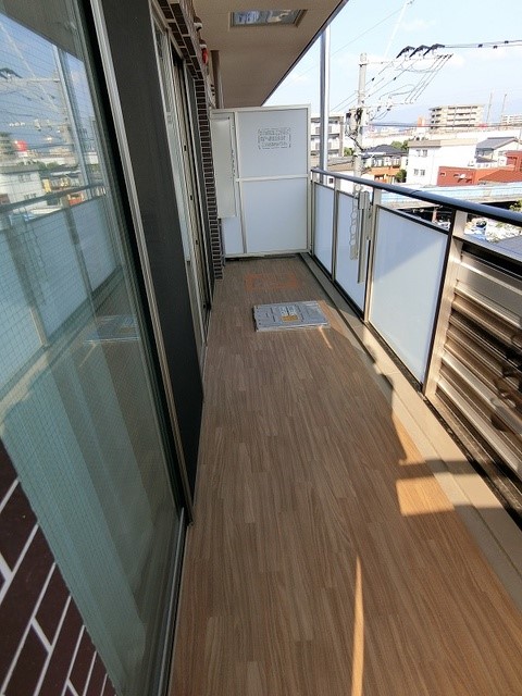 バルコニー　ベランダ