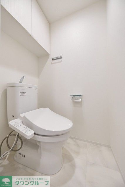 トイレ　※写真は同タイプ住戸です。