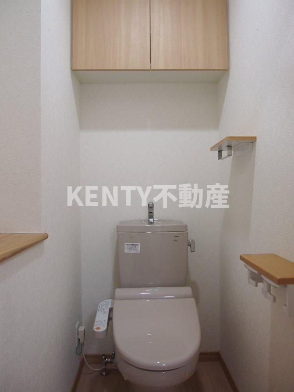 トイレ　落ち着いたトイレです