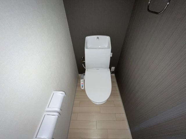 トイレ　シャワー付トイレ