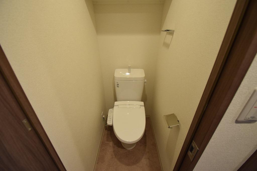 トイレ　シャワー付トイレ