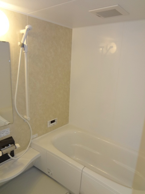 バス・シャワールーム　きれいなお風呂です