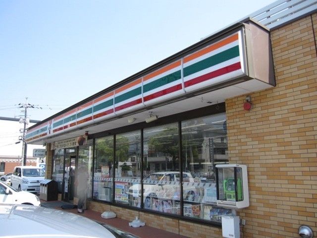コンビニ　セブンイレブン倉敷商業高校西店（コンビニ）まで350m