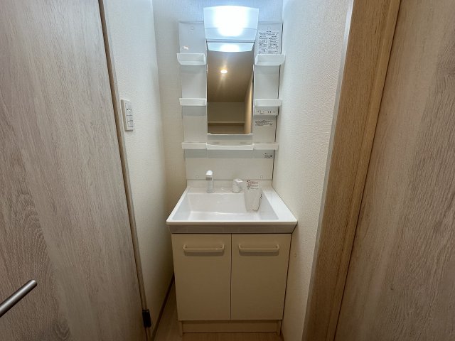 洗面設備　洗面所です