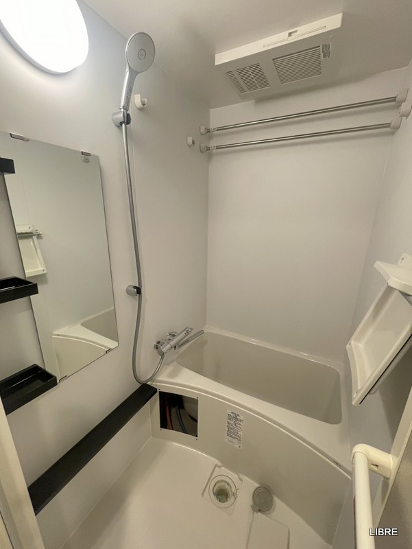 バス・シャワールーム　同室タイプイメージ写真