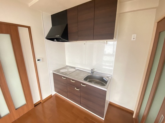 キッチン　※別部屋の写真です