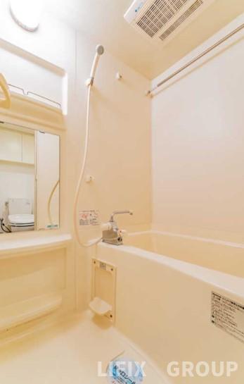 バス・シャワールーム　風呂