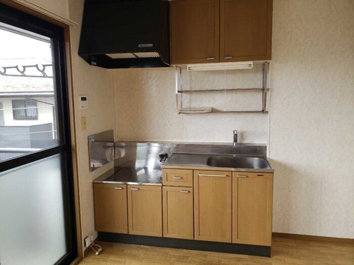 キッチン　当物件の参考写真です。(同建物の部屋)