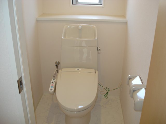 トイレ　トイレ（イメージ）