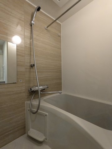 バス・シャワールーム　お風呂です