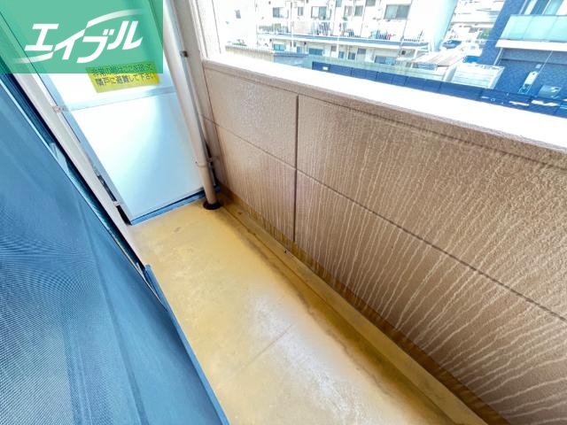 バルコニー　ベランダ