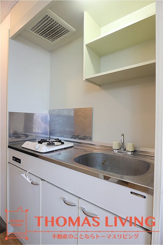 キッチン　※写真を準備中のため、同物件の別室写真をご参照下さい。